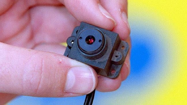 quan chuc New Zealand dat may quay len anh 1