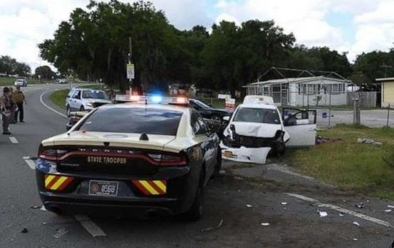 Canh sat My ruot duoi 3 thieu nu khoa than gay can nhu phim hanh dong hinh anh