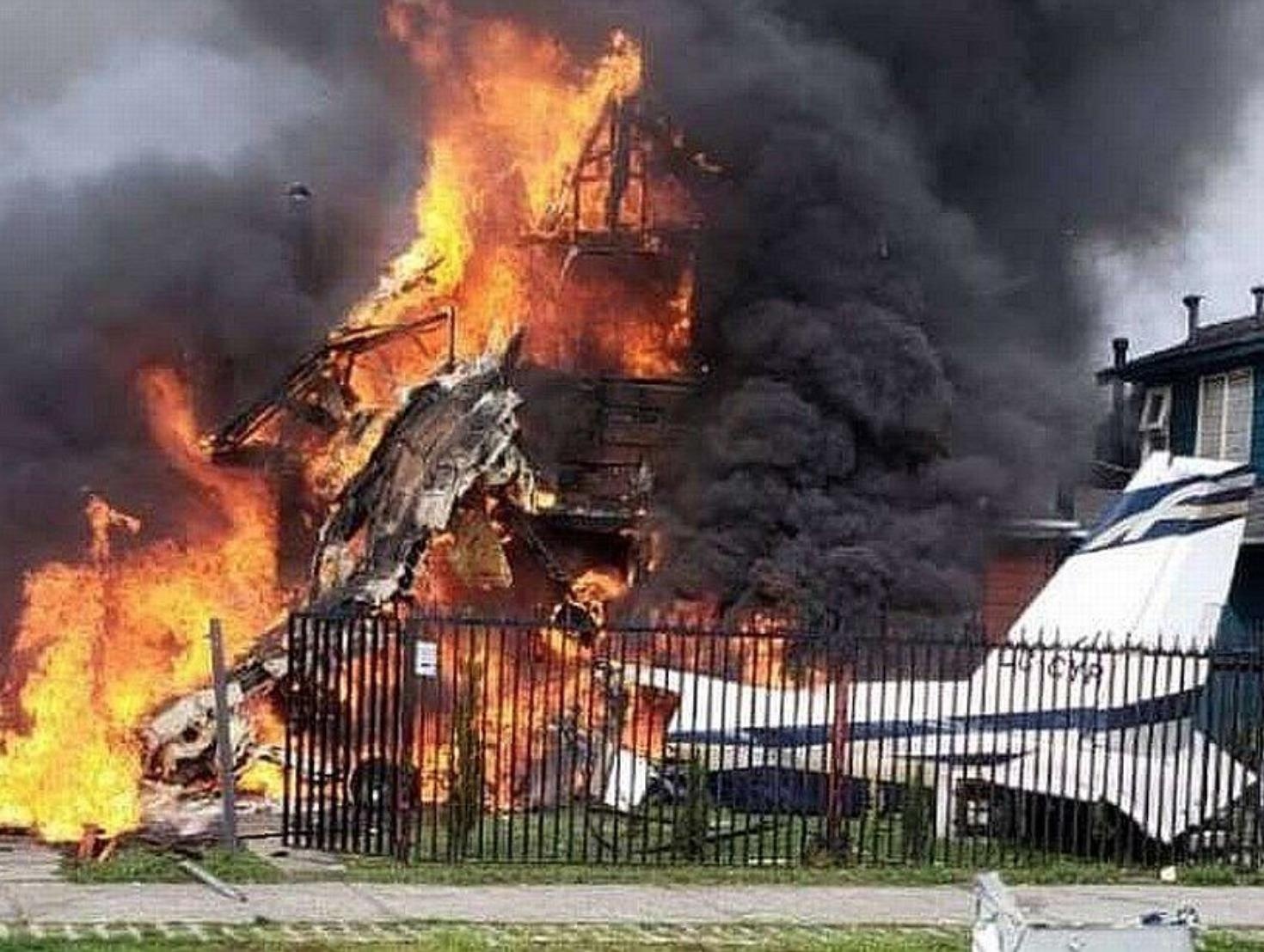 May bay lao vao nha dan phat no o Chile, nhieu nguoi thiet mang hinh anh