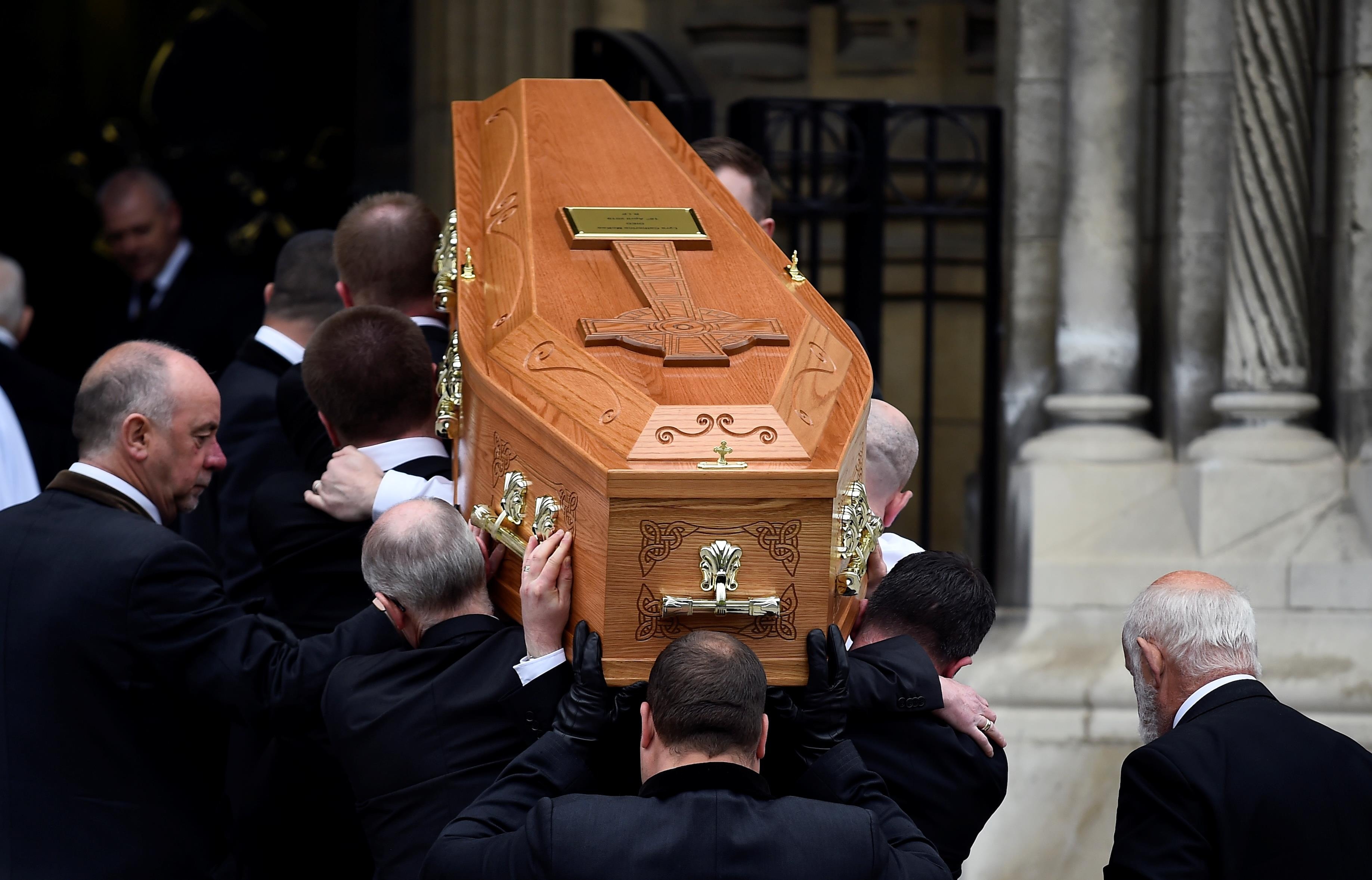 bao luc Bac Ireland anh 1