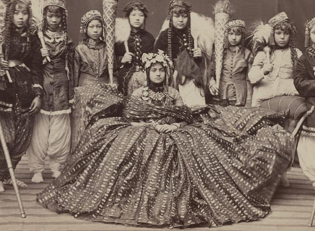 Nhung buc anh duoc chup som nhat trong lich su nhan loai hinh anh