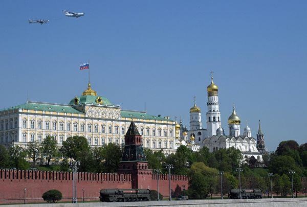 Nga tong duyet dieu binh Ngay Chien thang anh 11
