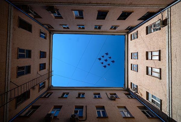 Nga tong duyet dieu binh Ngay Chien thang anh 13