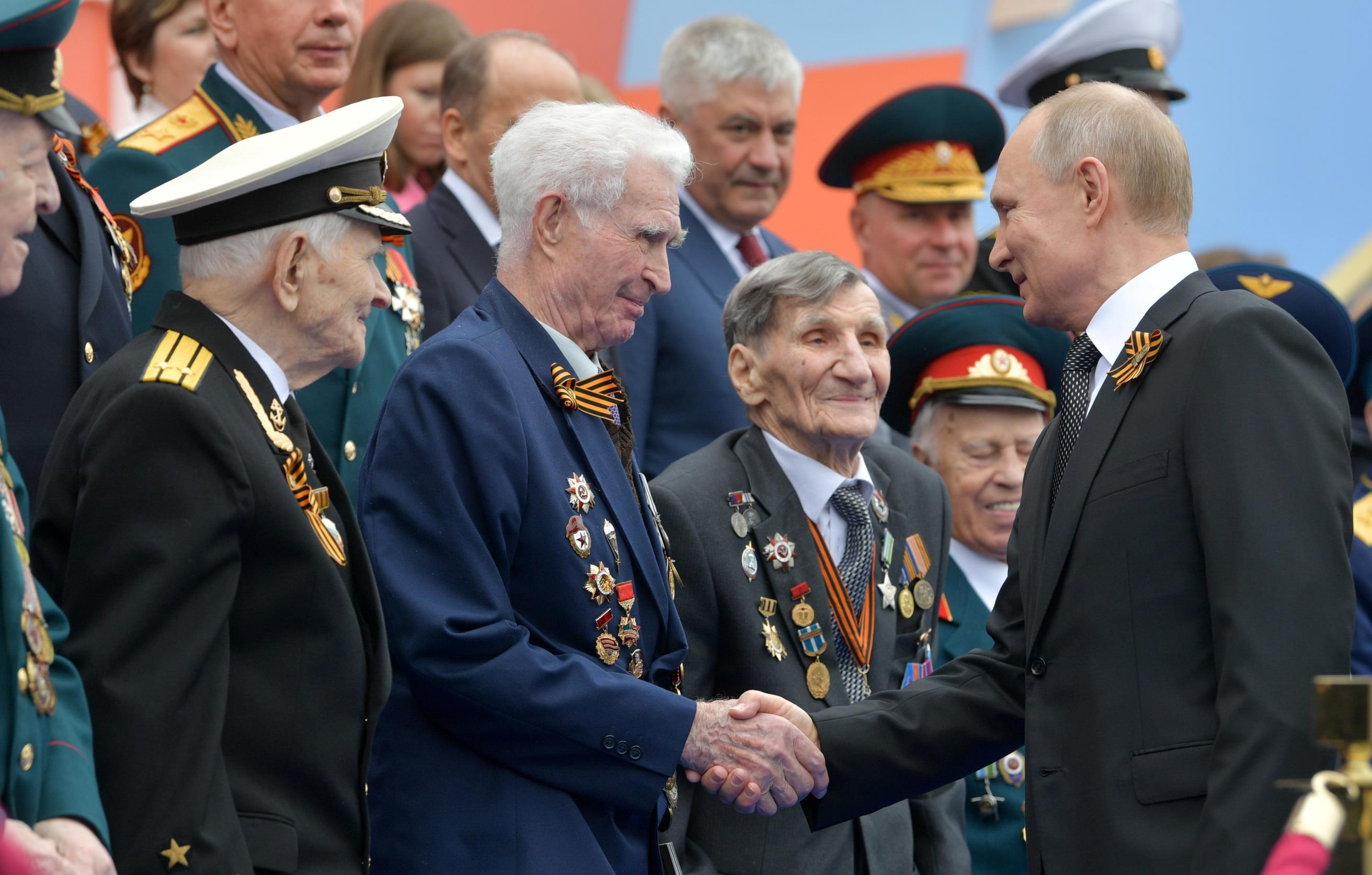 Nga duyet binh mung Ngay Chien thang 9/5 anh 19