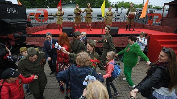 Nga duyet binh mung Ngay Chien thang 9/5 anh 4