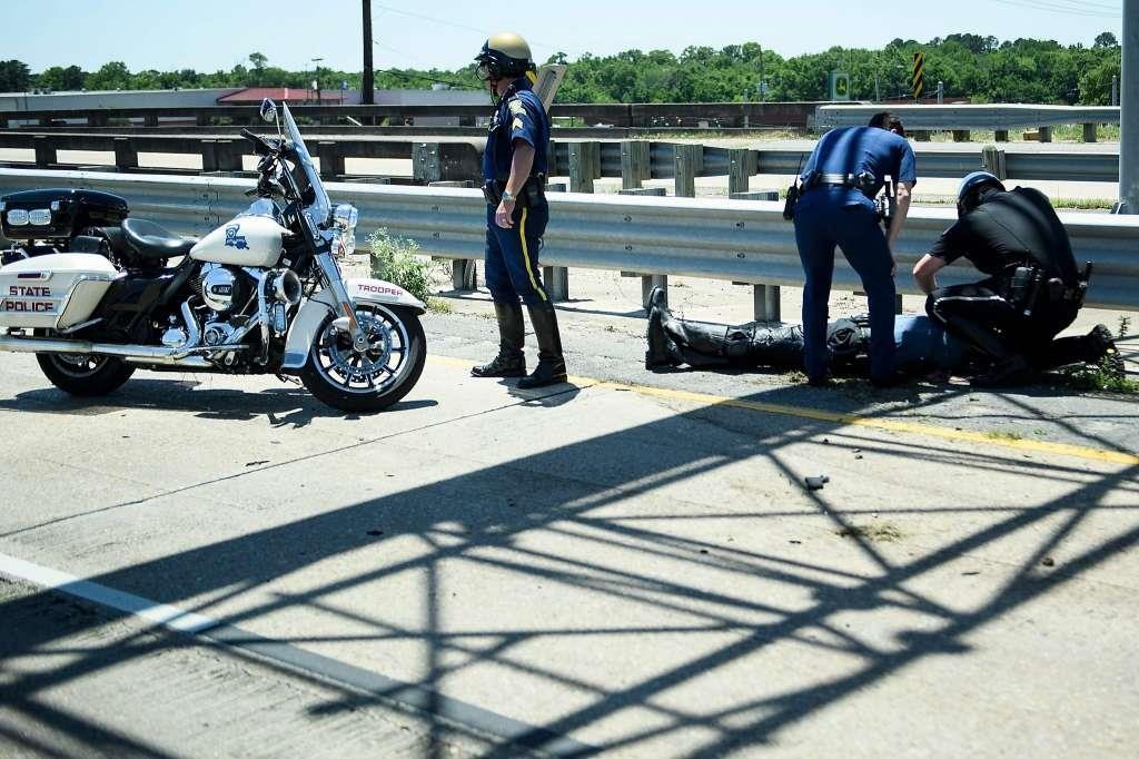 đoàn xe hộ tống TT Trump ảnh 2 doan xe ho tong TT Trump anh 2