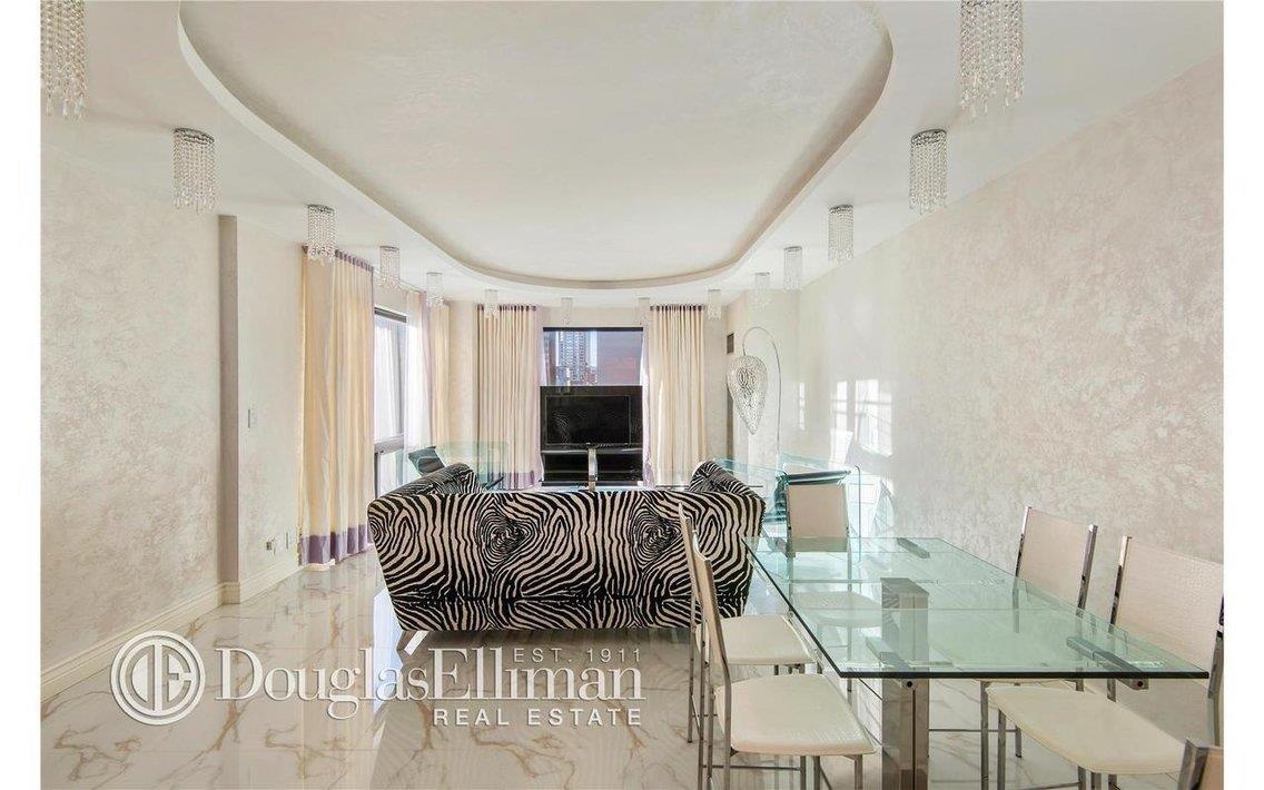 can ho Melania Trump anh 10