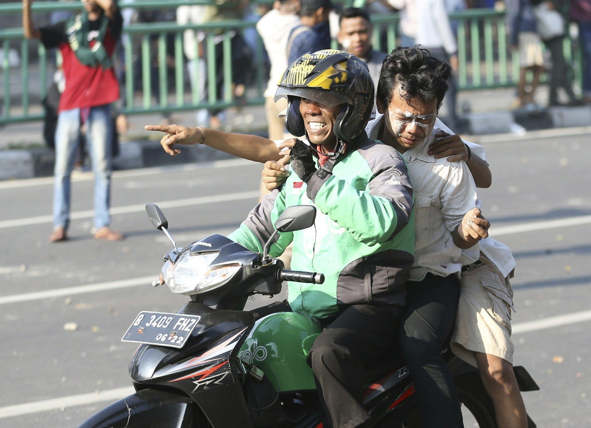 bạo loạn hậu bầu cử tổng thống Indonesia ảnh 16 bao loan hau bau cu tong thong Indonesia anh 16