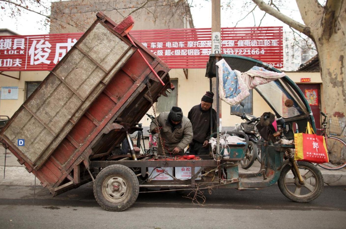 nguoi Trung Quoc giam chi tieu anh 3