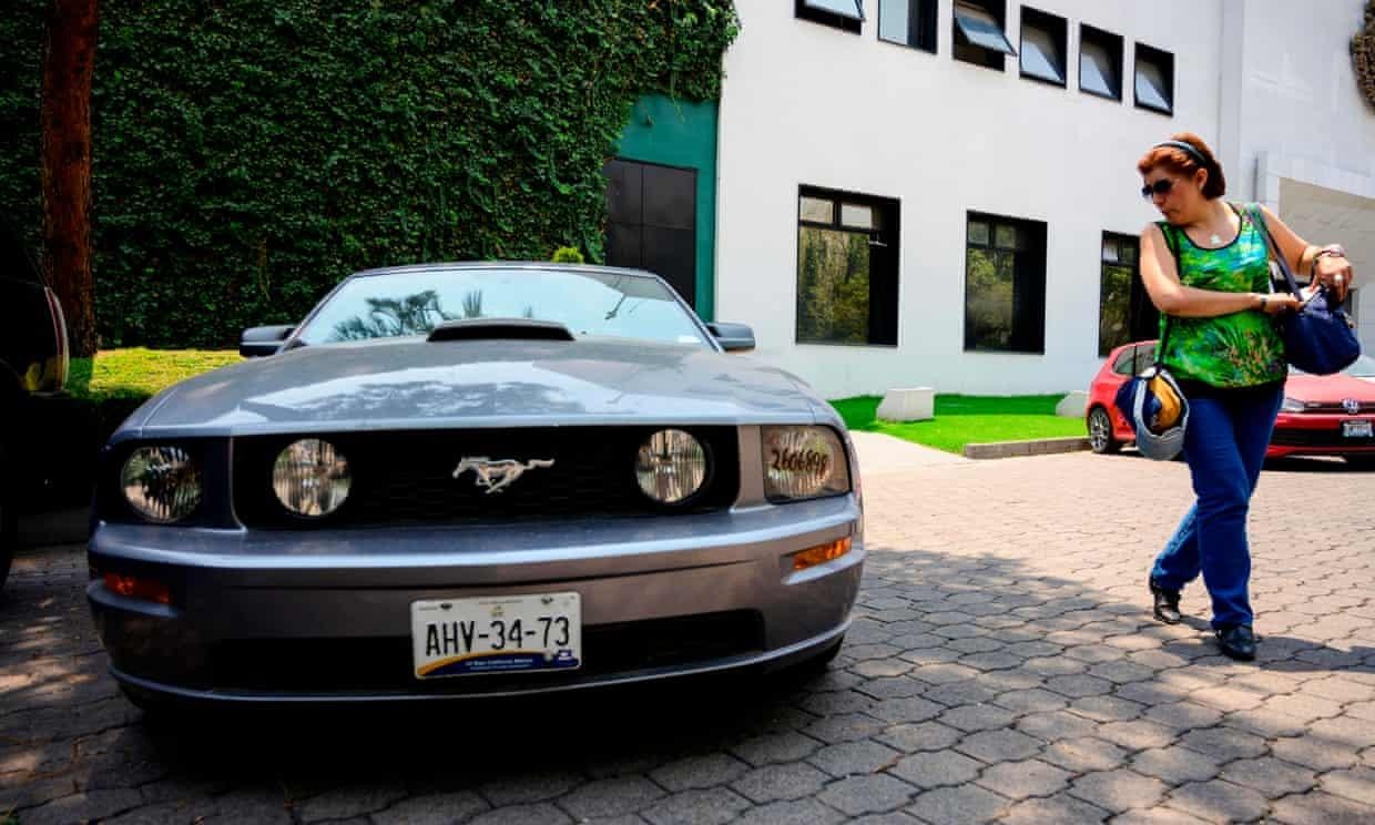 ban oto tham nhung chia cho nguoi ngheo anh 2