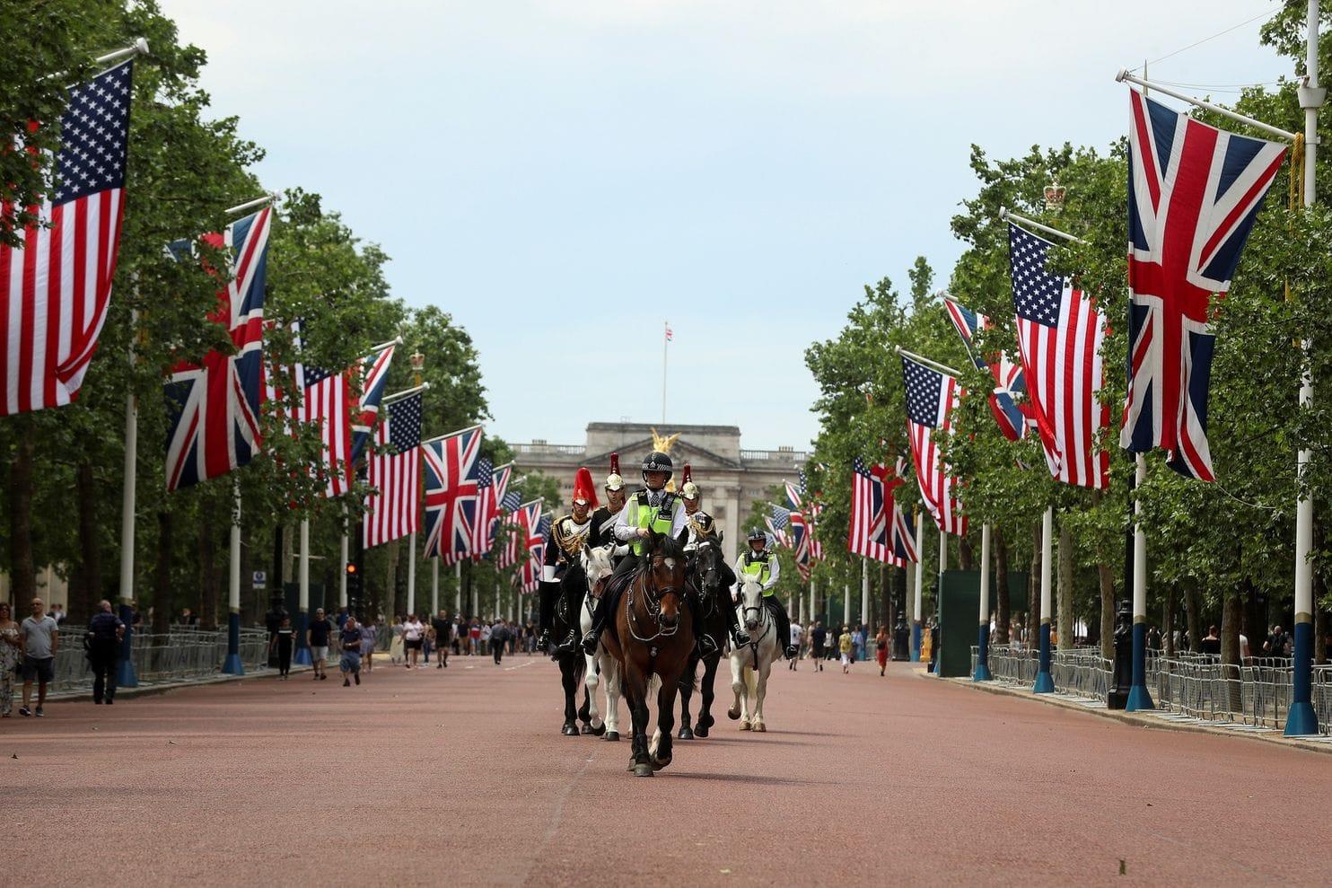 Anh đón tiếp TT Trump ảnh 2 Anh don tiep TT Trump anh 2