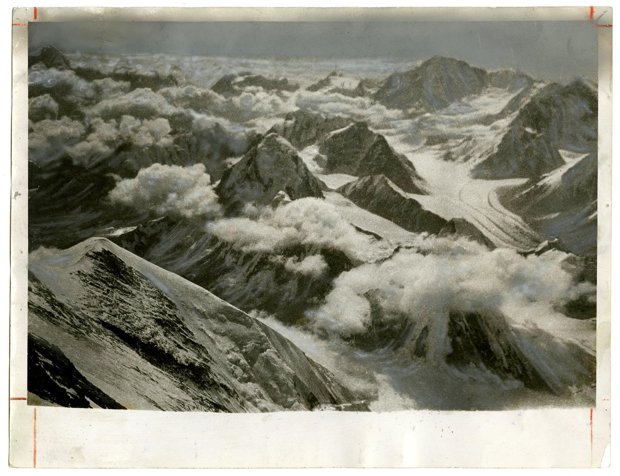 dinh Everest chet choc anh 11