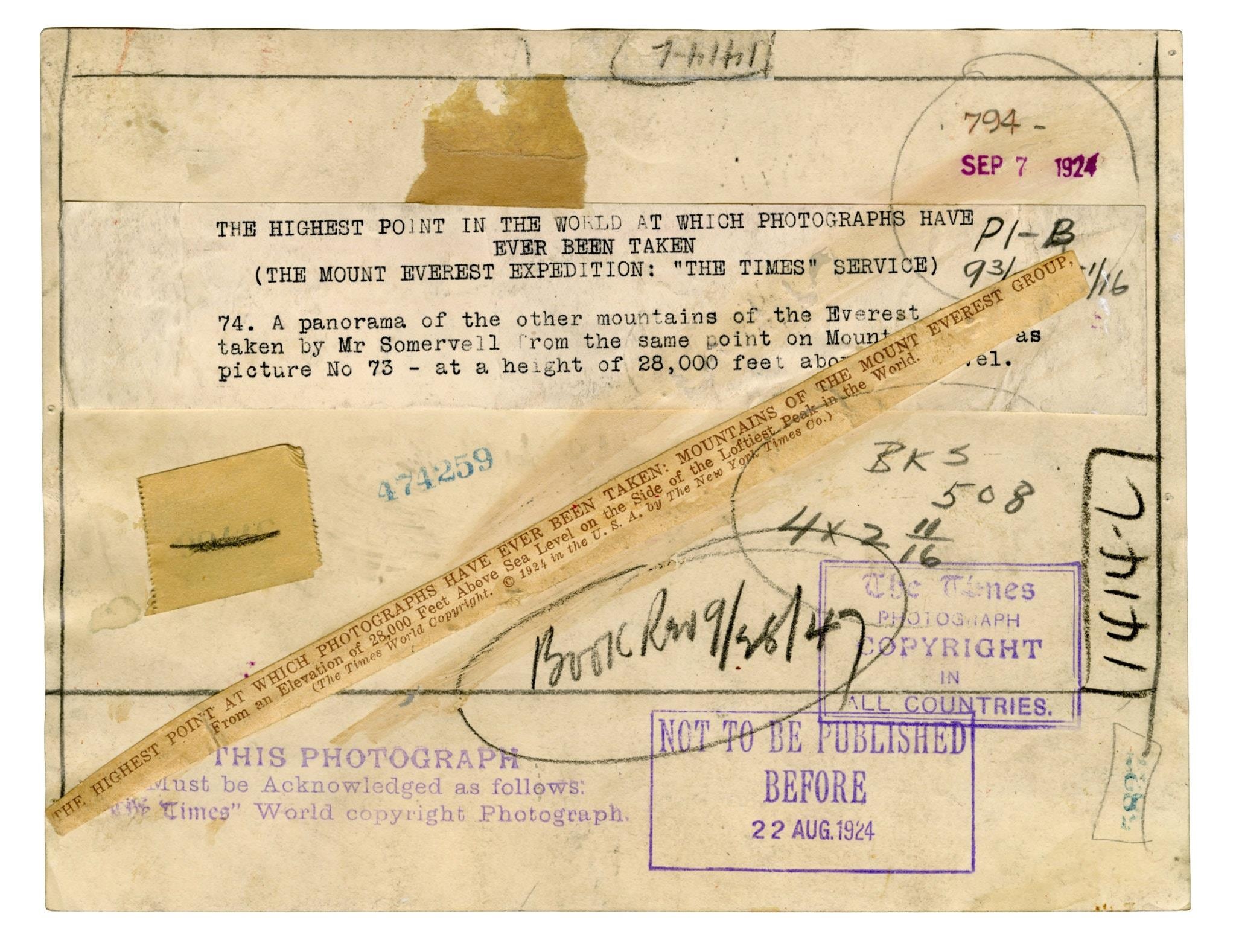 dinh Everest chet choc anh 12