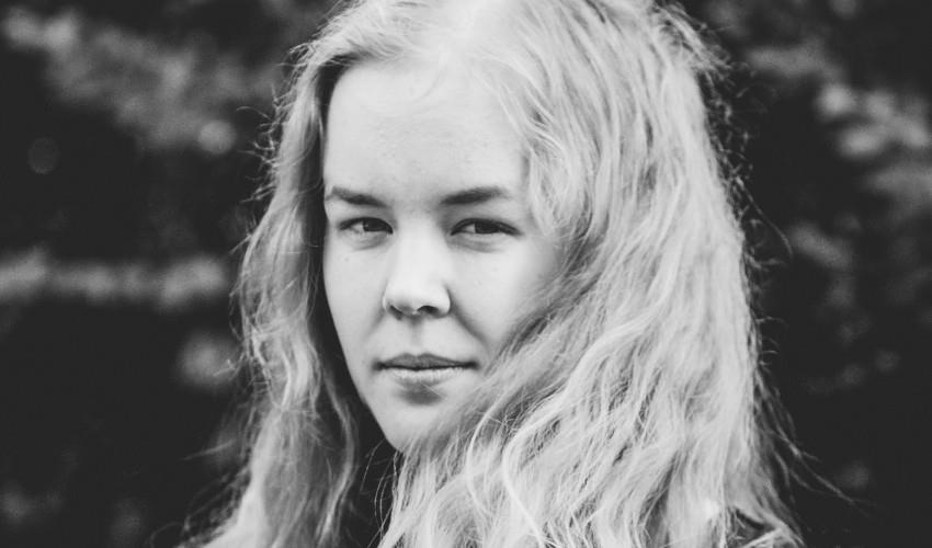 Co gai Ha Lan qua doi sau khi vat lon voi noi dau bi ham hiep hinh anh