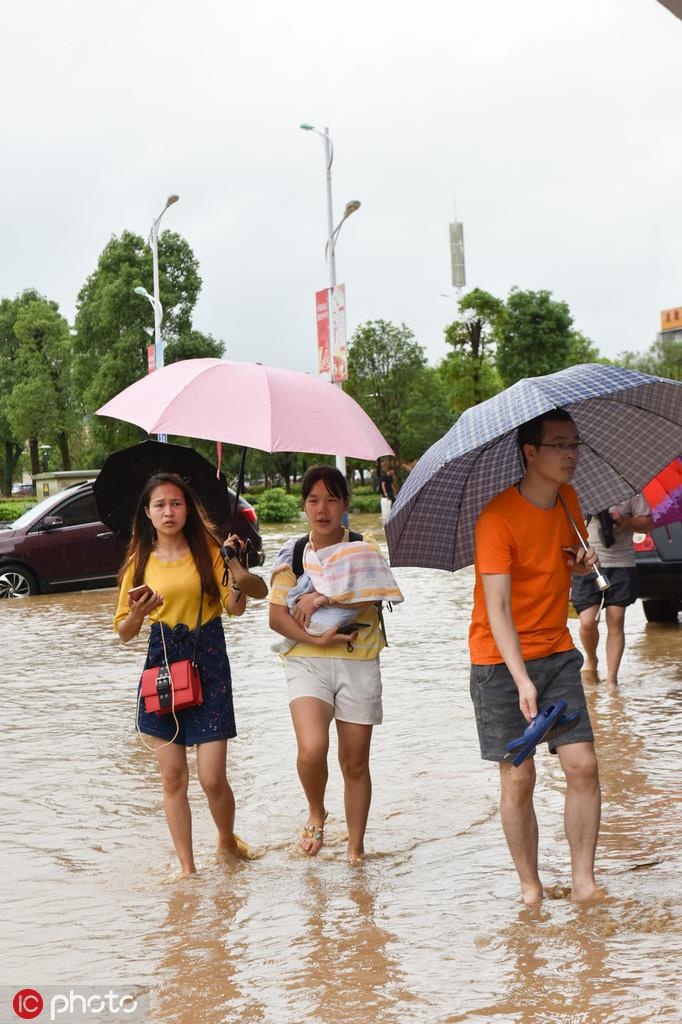 Trung Quoc mua anh 2