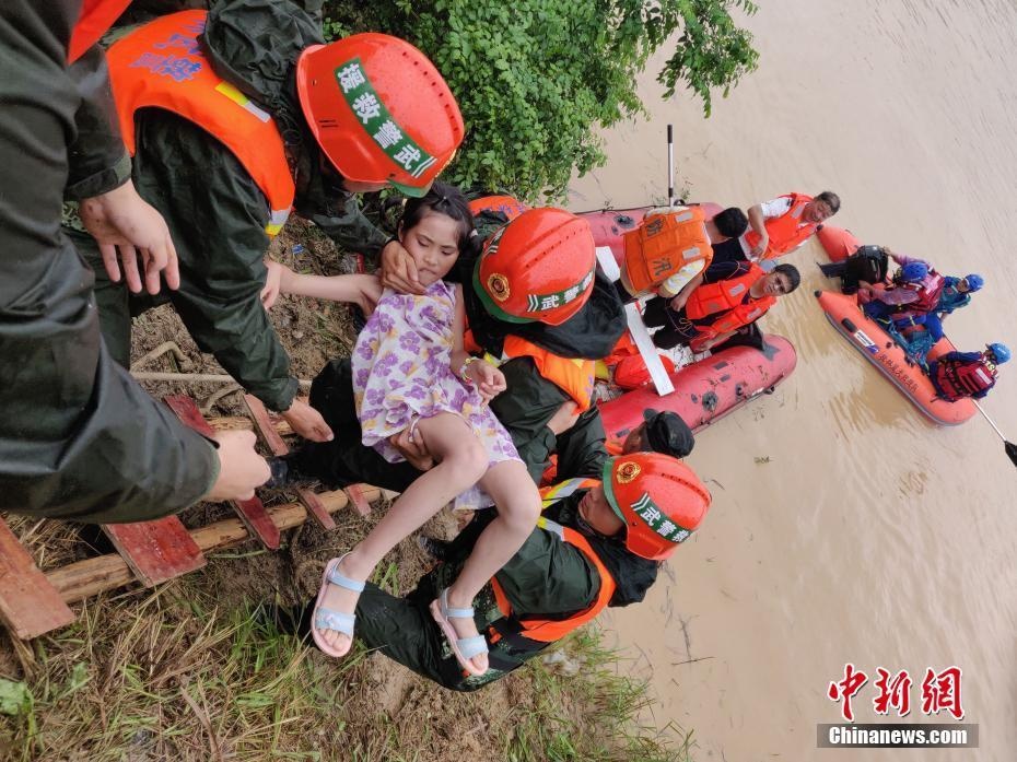 Trung Quoc mua anh 6