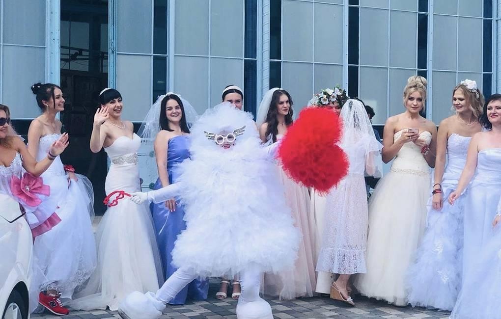 cuoc dua Co dau chay tron o Nga anh 9