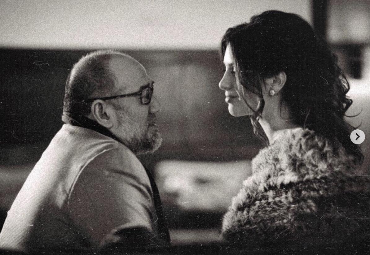 Cuu vuong Malaysia yeu hoa hau Moscow 'ngay tu cai nhin dau tien' hinh anh