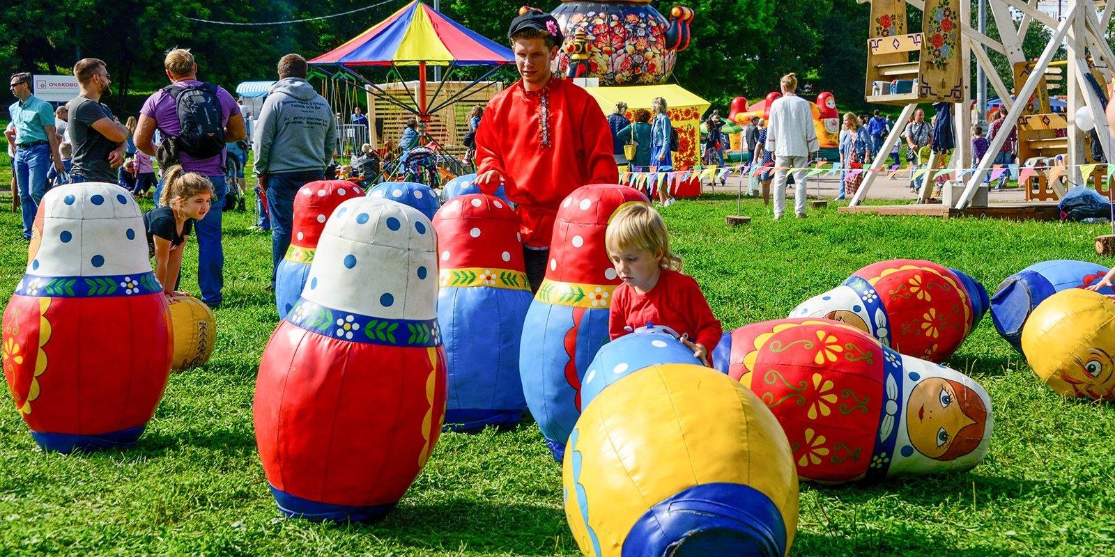 Le hoi nghe thuat Slav Canh dong Nga anh 11