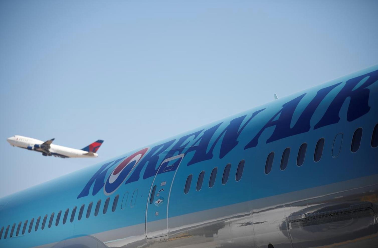 Hang khong Han huy chuyen bay sang Nhat giua cang thang ngoai giao hinh anh