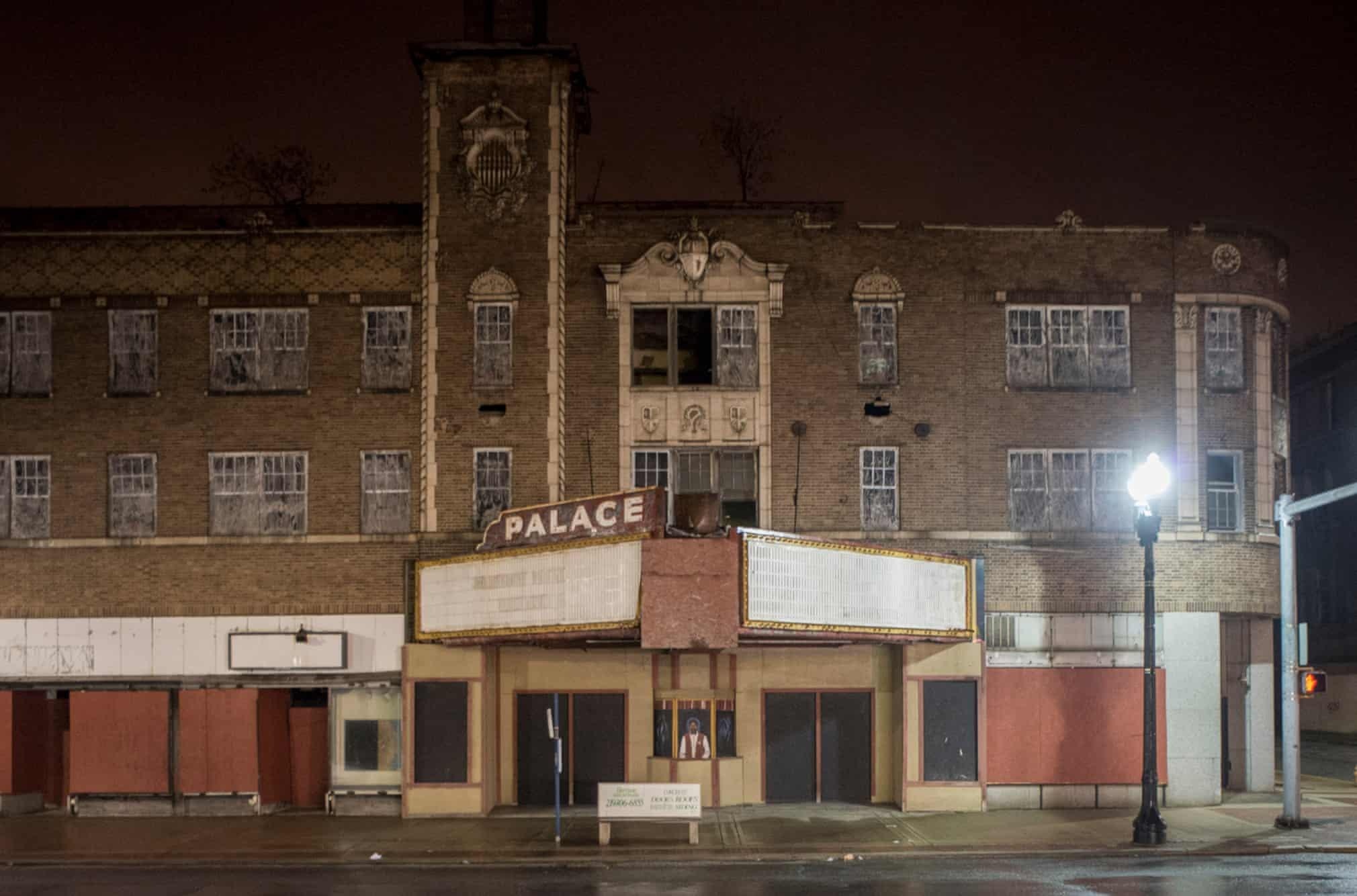 Goc khuat dang sau nhung thanh pho hoa le o My anh 4