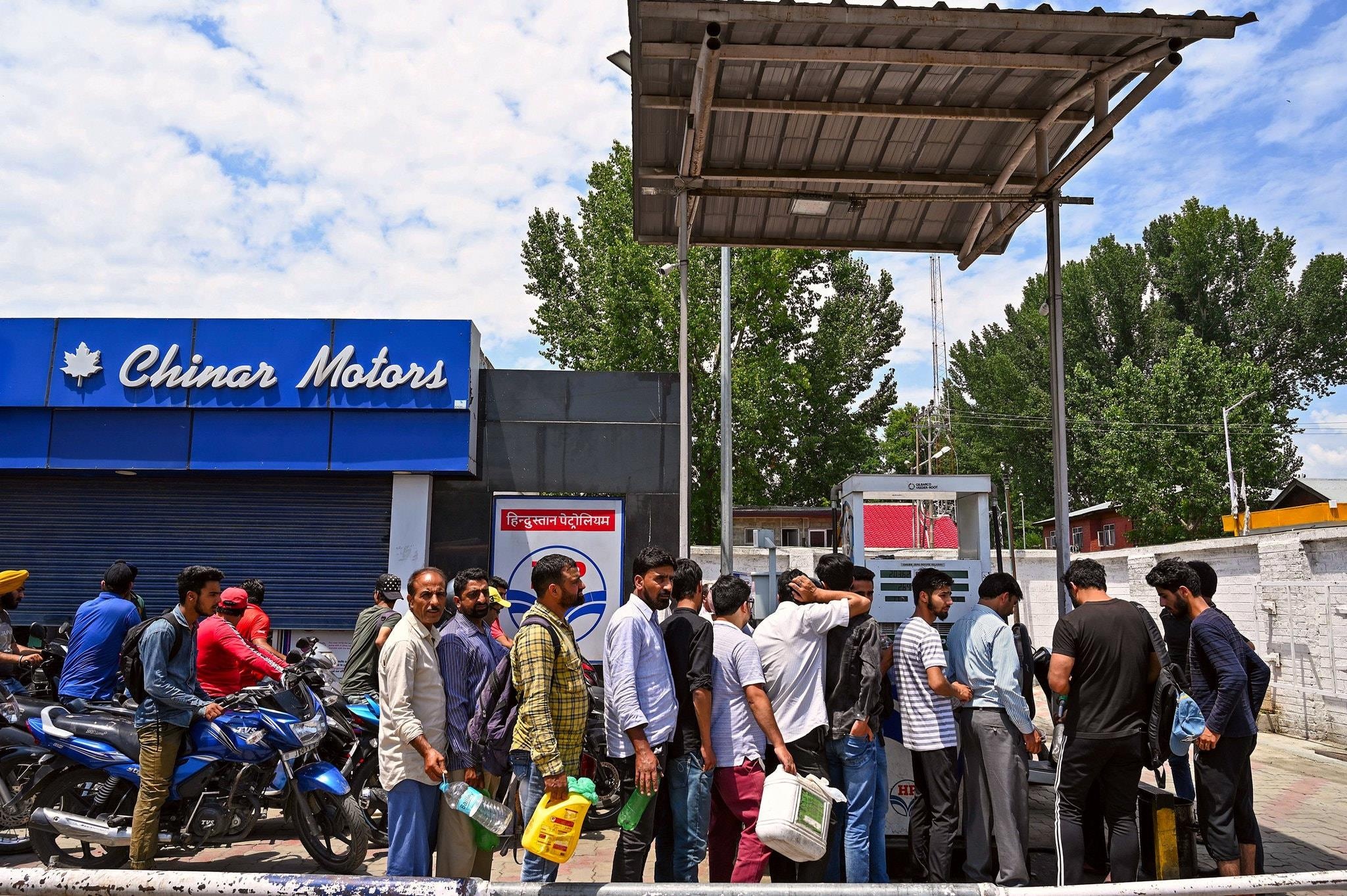 Dia nguc song ben trong Kashmir anh 16