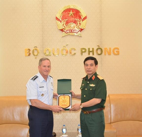 Thuong tuong Phan Van Giang anh 1