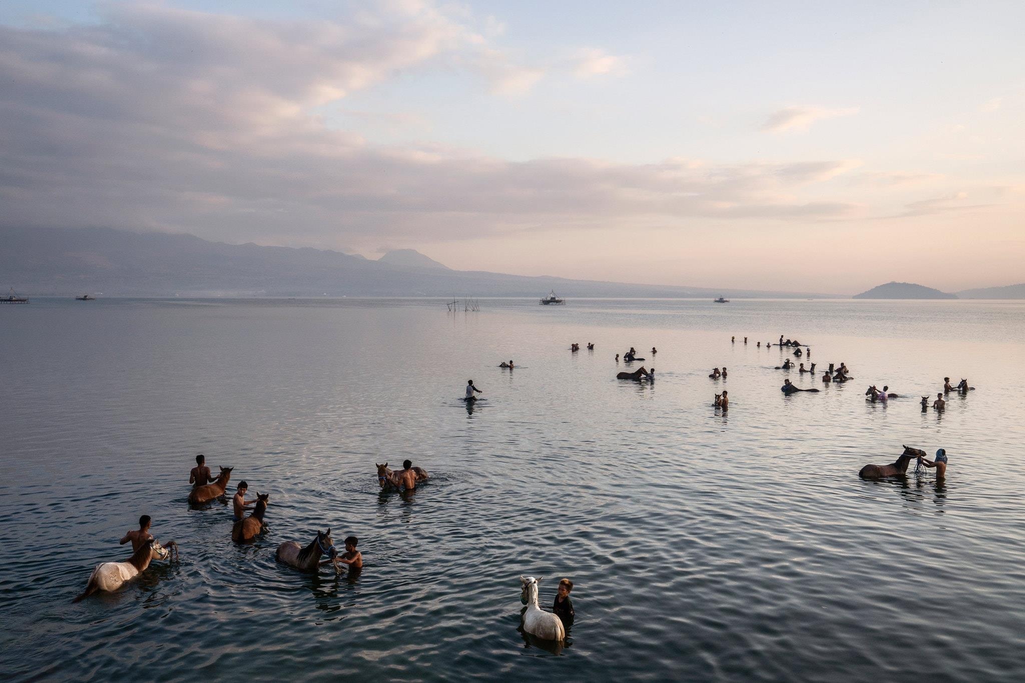 trẻ em đua ngựa ở đảo Indonesia ảnh 12 tre em dua ngua o dao Indonesia anh 12