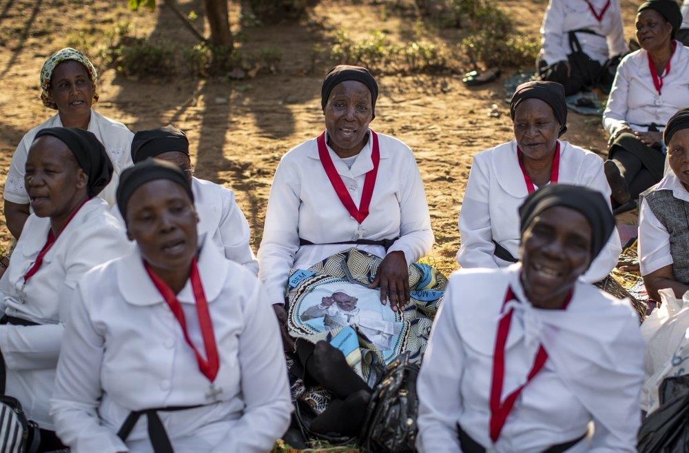 Giao hoang Francis anh 2