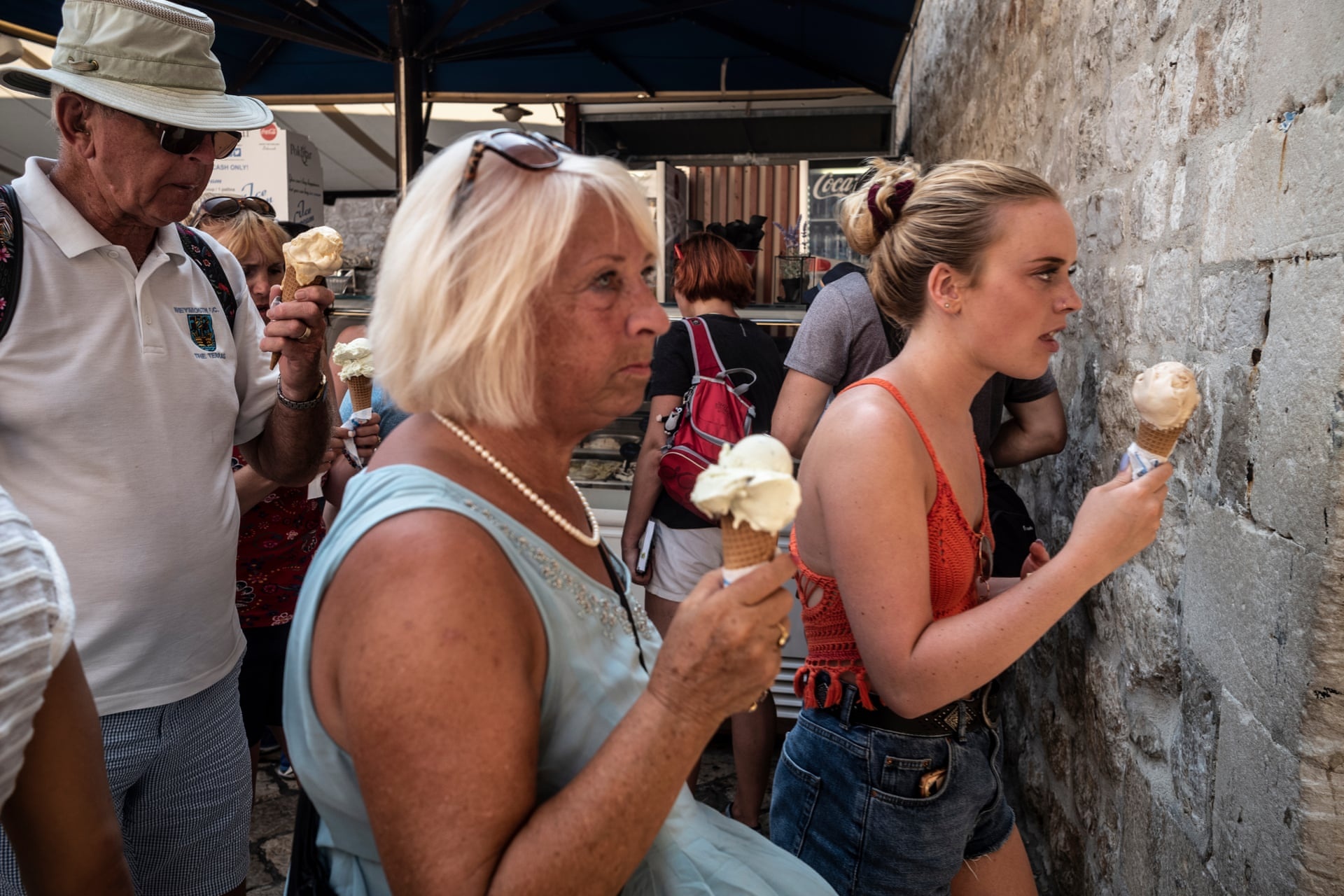 qua tai du lich anh 7