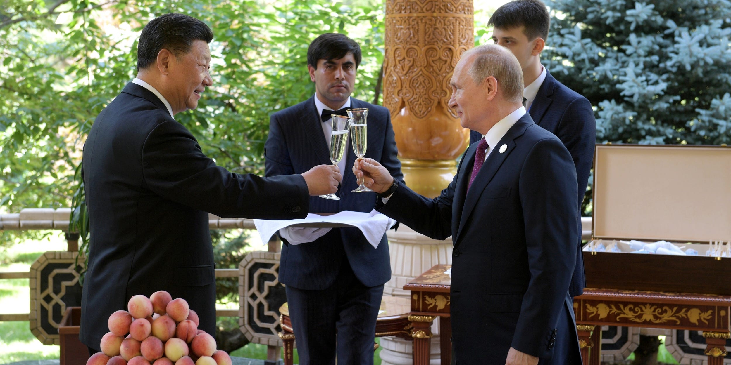 sinh nhật Tổng thống Nga Vladimir Putin ảnh 1 sinh nhat Tong thong Nga Vladimir Putin anh 1