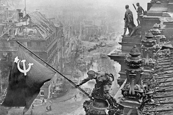 nha tinh bao Lien Xo anh 1