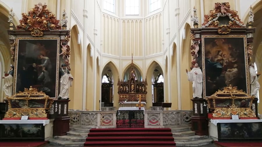 Nhà thờ xương của Séc ảnh 8 Nha tho xuong cua Sec anh 8