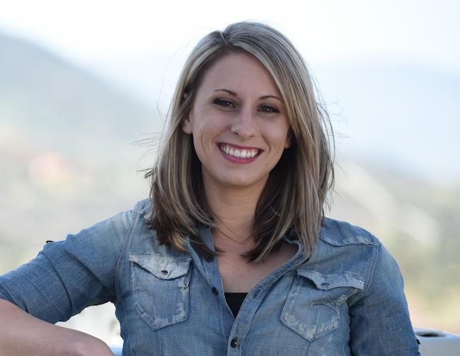 Nu nghi si My bi dieu tra vi cao buoc quan he bat chinh voi cap duoi hinh anh