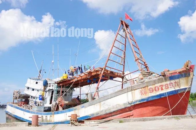 'Dang xac minh thong tin ngu dan Kien Giang bi ban chet tren bien' hinh anh