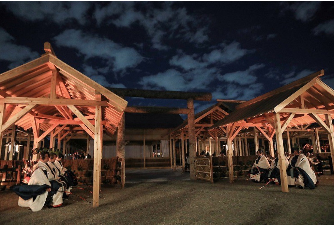 Nhat hoang tien hanh Le Ta on anh 2