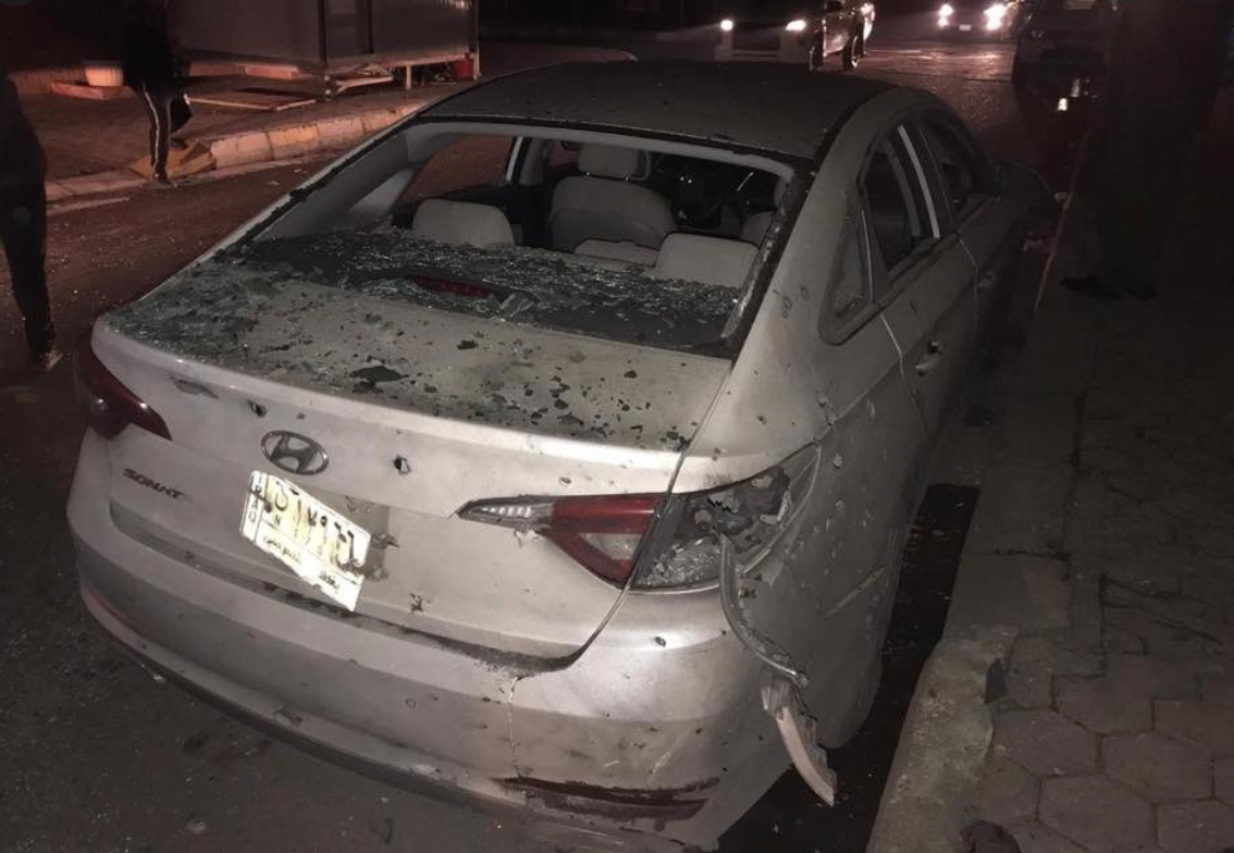 Hinh anh dau tien vu can cu My bi na ten lua sau am sat tuong Iran hinh anh