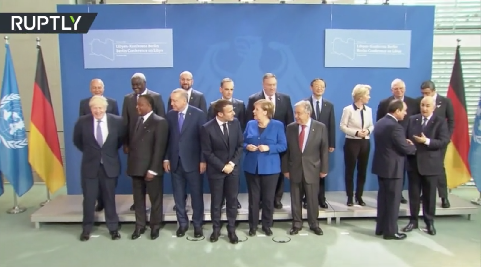 TT Putin den muon buoi chup hinh lam cac quan chuc khac tim kiem hinh anh