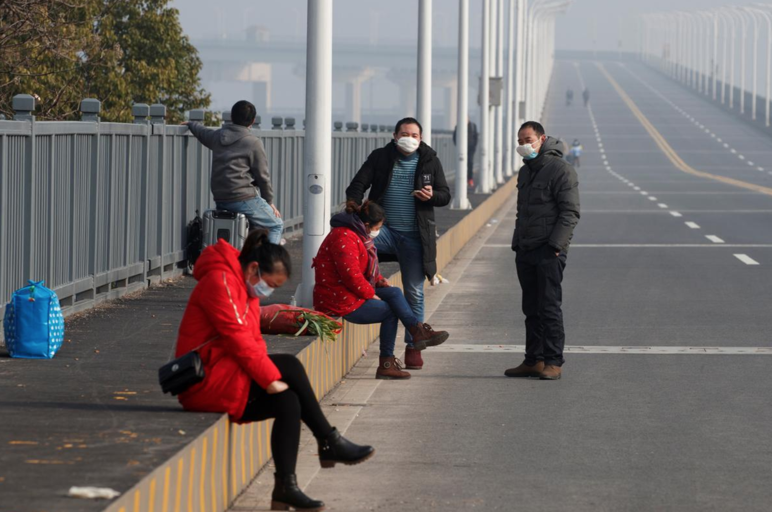 nguoi Ho Bac di bo qua cau song Duong Tu anh 7