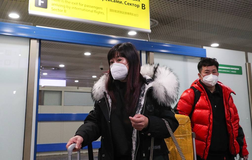 Nga cam cua cong dan Trung Quoc de chan dich virus corona hinh anh