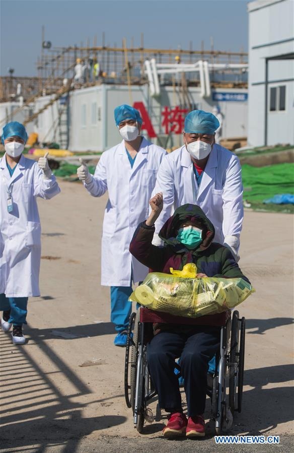 Loi Than Son co 2 benh nhan xuat vien anh 6