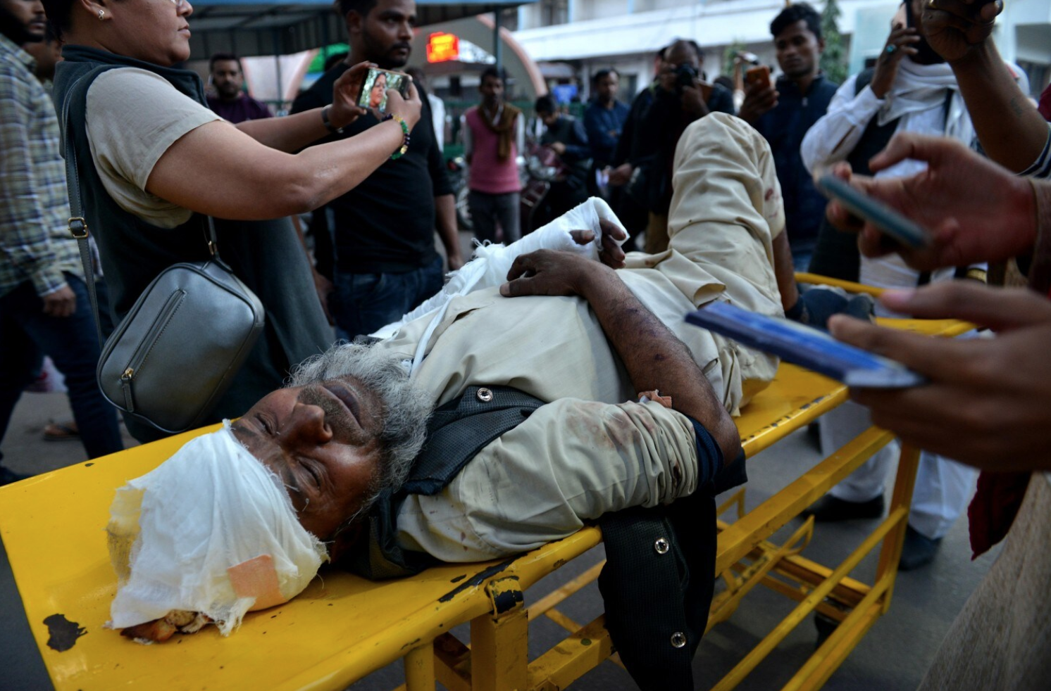 bieu tinh New Delhi anh 4