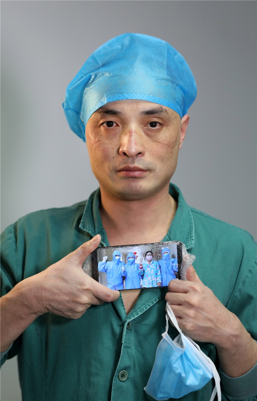 Y bac si tuyen dau Trung Quoc thang dai dich anh 8