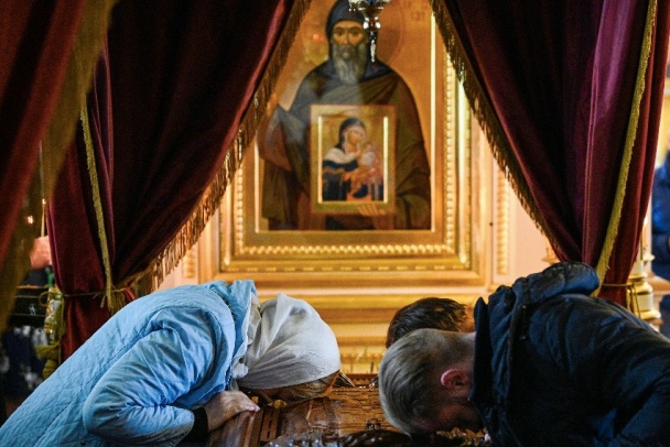 \nha tho Nga van truyen thong hon thanh tich anh 12