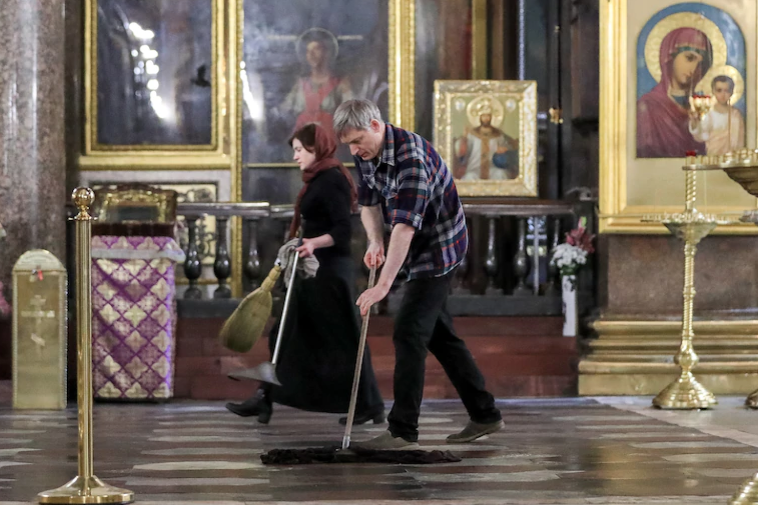 \nha tho Nga van truyen thong hon thanh tich anh 3