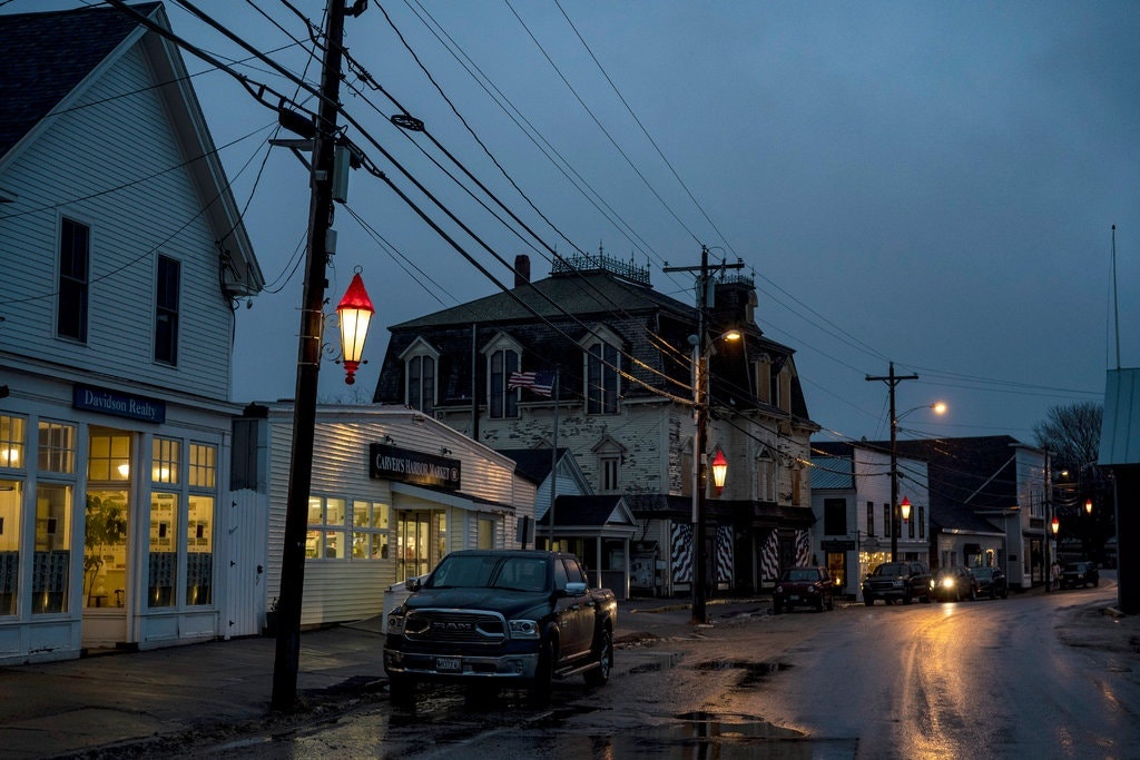 Chat cay, chan duong o My vi lo ngai virus hinh anh