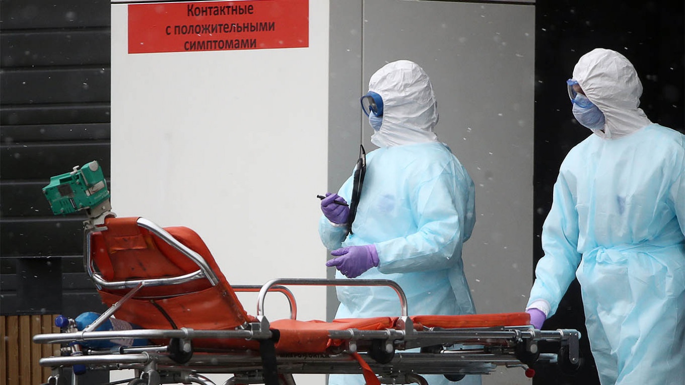 Nga tang ky luc gan 1.000 ca nhiem virus corona hinh anh