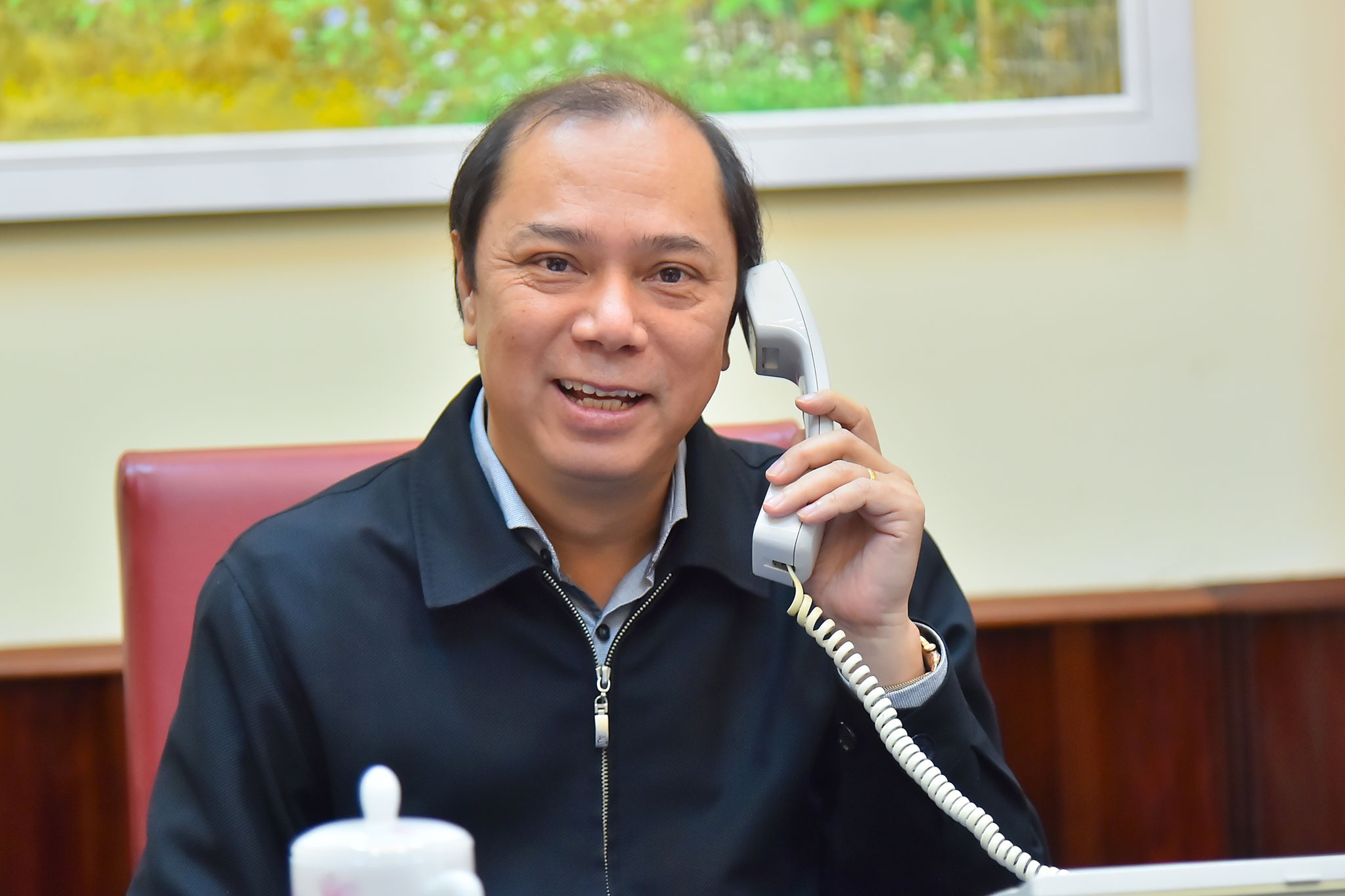 Thu truong Ngoai giao VN dien dam truong SOM Australia ve dich benh hinh anh