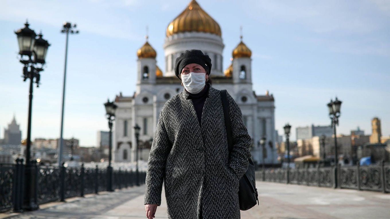 Nga tang ky luc 1.175 ca nhiem Covid-19 hinh anh