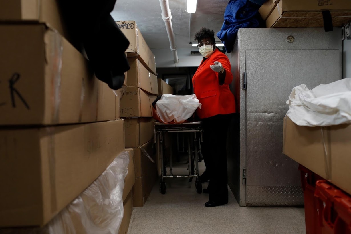 New York mai tang nan nhan Covid-19 anh 6